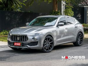 Maserati Levante Custom Wheels - HF-3 by Vossen - Tinted Gloss Black